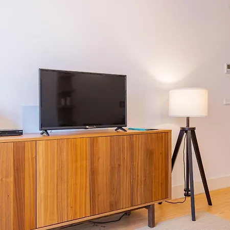 アパート Modern Rustic Flat In Santos By Lovelystay リスボン