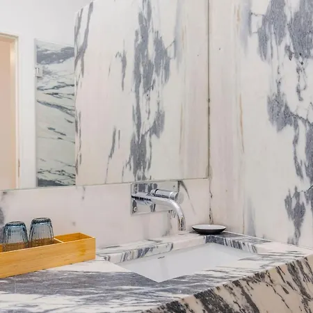 Modern Rustic Flat In Santos By Lovelystay *