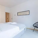 Modern Rustic Flat In Santos By Lovelystay * ליסבון