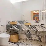 Modern Rustic Flat In Santos By Lovelystay דירה