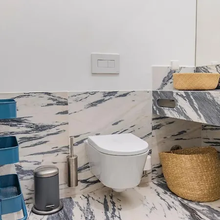 Modern Rustic Flat In Santos By Lovelystay *